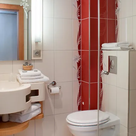 Logis Saint-martin Hotel 3*