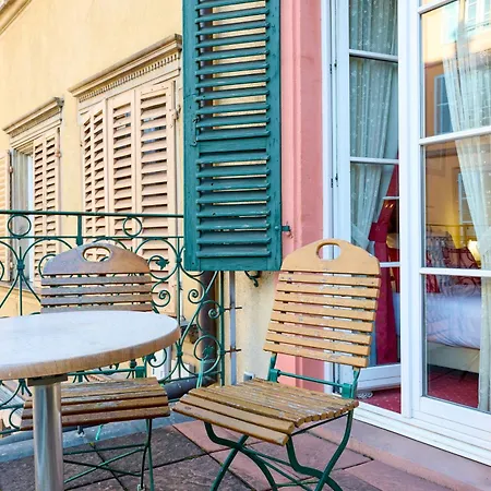 Logis Saint-martin فندق